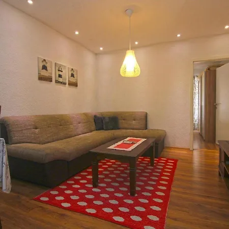 Fuer 3 Personen Ca 38 Qm In Pula, Istrien Istrische Riviera Apartment Pula